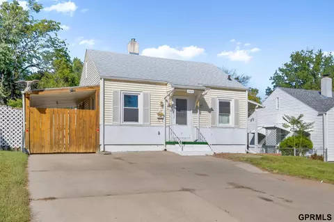 3464 Washington St, Omaha, NE 68107