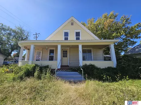 421 Nemaha St, Humboldt, NE 68376