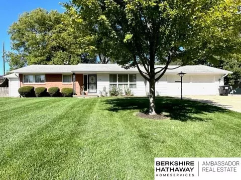 1724 Hill St, Plattsmouth, NE 68048