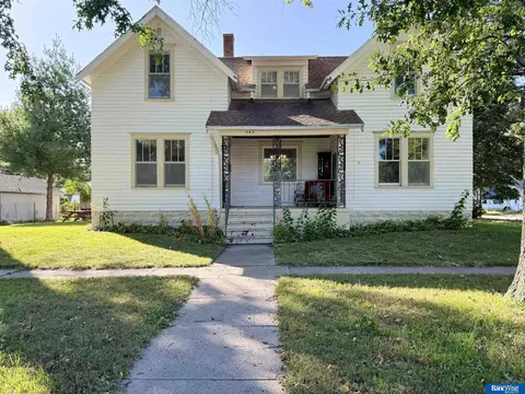 943 Ivy Ave, Crete, NE 68333