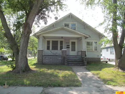 953 E Military Ave, Fremont, NE 68025