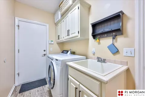 12913 Eagle Run Dr, Omaha, NE 68164 photo 18