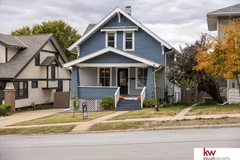 3018 S 33 St, Omaha, NE 68105