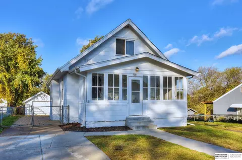 5010 S 38 St, Omaha, NE 68107