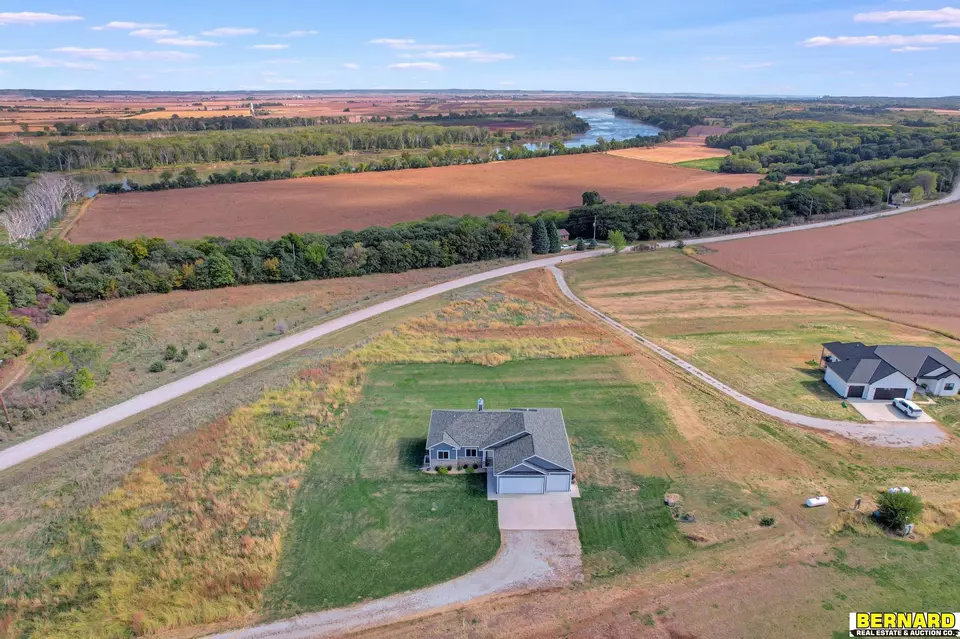  5994 E Rd, Nebraska City, NE 68410 photo 2