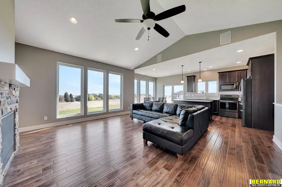  5994 E Rd, Nebraska City, NE 68410 photo 15