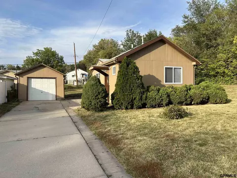 1248 Furnas Ave, Lincoln, NE 68521
