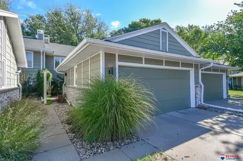 7420 South St # 17, Lincoln, NE 68506