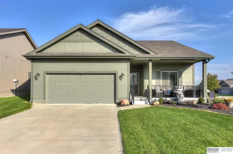 6909 N 143 St, Omaha, NE 68142