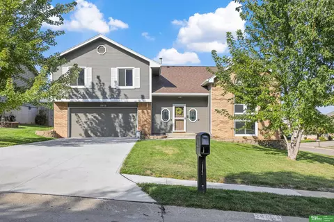 2602 Century Rd, Bellevue, NE 68123
