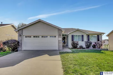 2540 SW 18 St, Lincoln, NE 68522