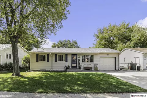 1691 N Locust St, Wahoo, NE 68066