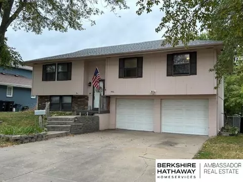 5406 S 94 St, Omaha, NE 68127