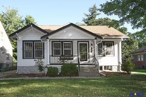 3342 M St, Lincoln, NE 68510