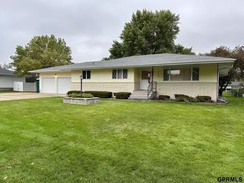 214 E 17th Ave, Schuyler, NE 68661