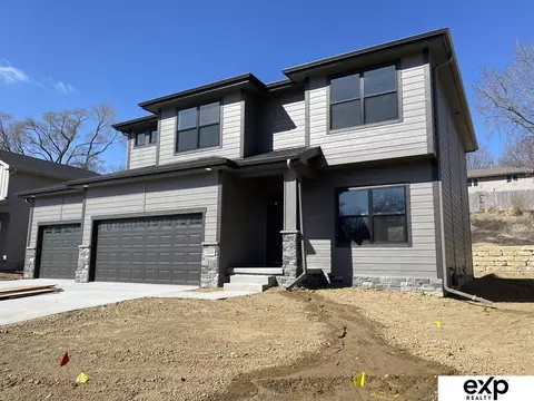2416 N 188th Ter, Elkhorn, NE 68022