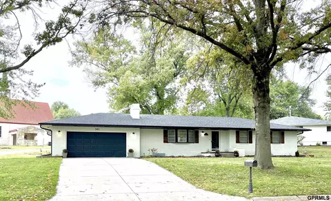 121 N Park Lane Ln N, Nebraska City, NE 68410