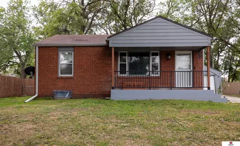 6115 Fremont St, Lincoln, NE 68507
