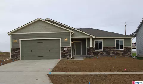 820 W Avondale St, Lincoln, NE 68523