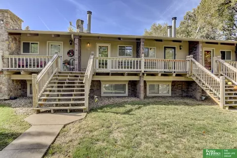 8941 Miami St #19, Omaha, NE 68134