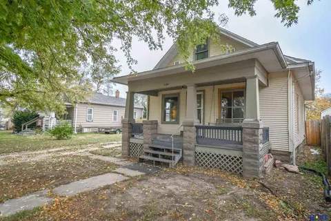 1149 S 1st St, Lincoln, NE 68508