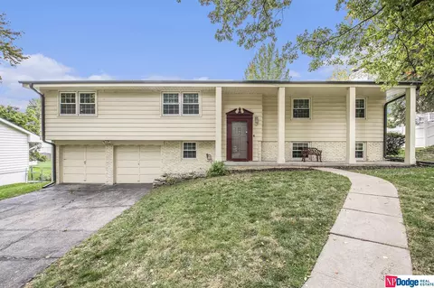 12511 William St, Omaha, NE 68144