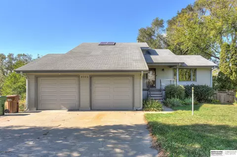 8304 S 13 St, Bellevue, NE 68147