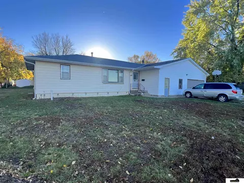 4458 Platte Valley Dr, Fremont, NE 68025