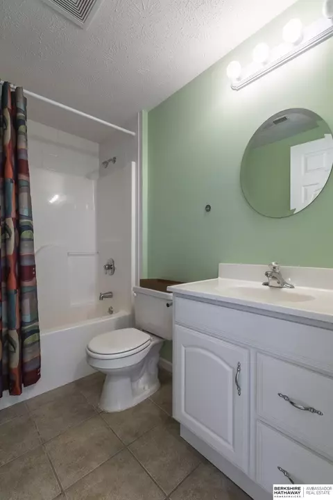 14617 Vane St, Bennington, NE 68007 photo 35