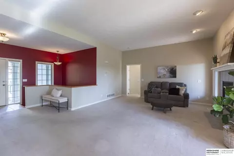 14617 Vane St, Bennington, NE 68007 photo 8