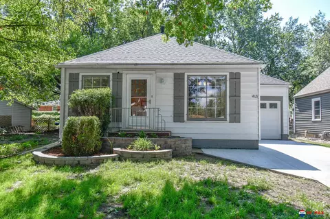 4121 Starr St, Lincoln, NE 68503