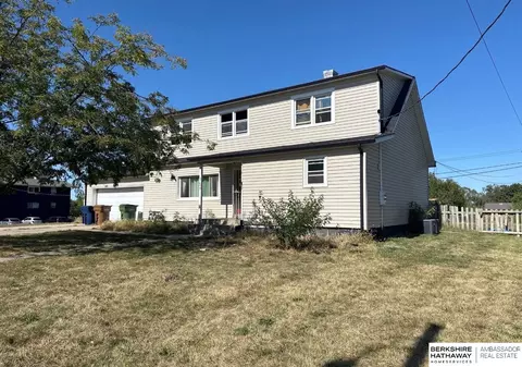 3408 Gertrude St, Bellevue, NE 68147