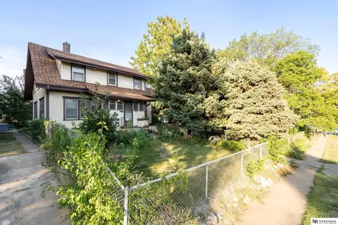 3220 Hamilton St, Omaha, NE 68131