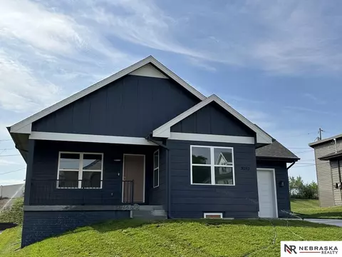 3213 Corby St, Omaha, NE 68111