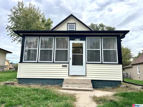 5515 S 33 St, Omaha, NE 68107