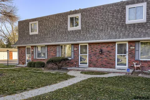 2325 N 79th St #2B, Omaha, NE 68134