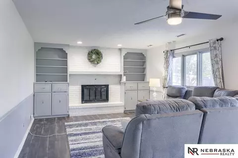 1018 Day Dr, Bellevue, NE 68005 photo 11