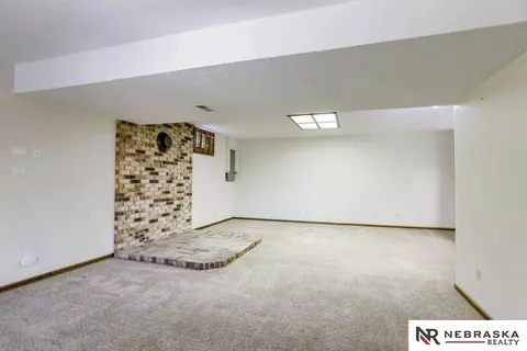 1018 Day Dr, Bellevue, NE 68005 photo 26