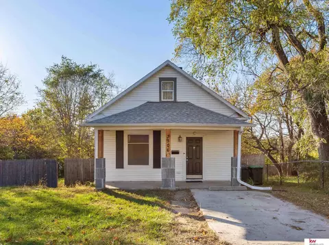 3506 N 36th Ave, Omaha, NE 68111