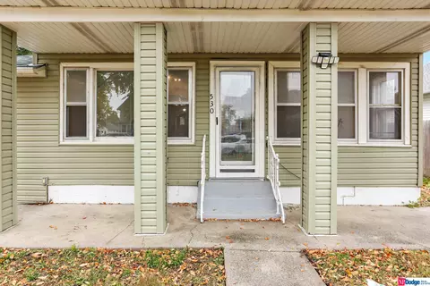 530 Main St, Lyons, NE 68038 photo 3