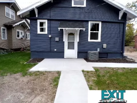 430 N 8th St, Beatrice, NE 68310 photo 3