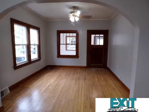 430 N 8th St, Beatrice, NE 68310 photo 5