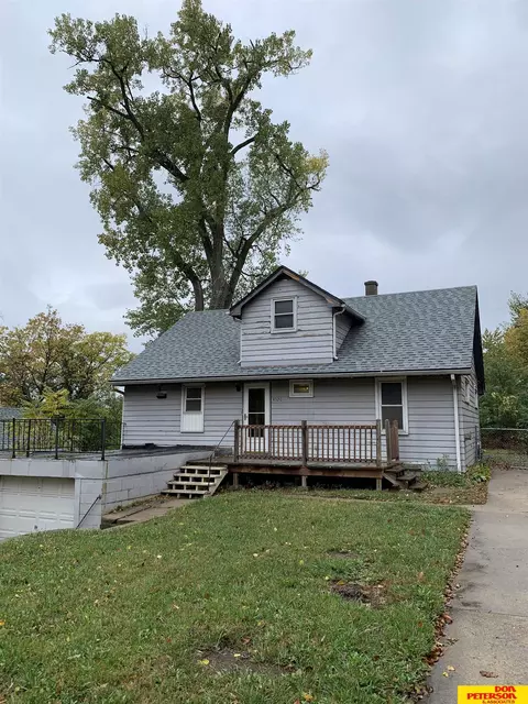 4520 N 62nd St, Omaha, NE 68104