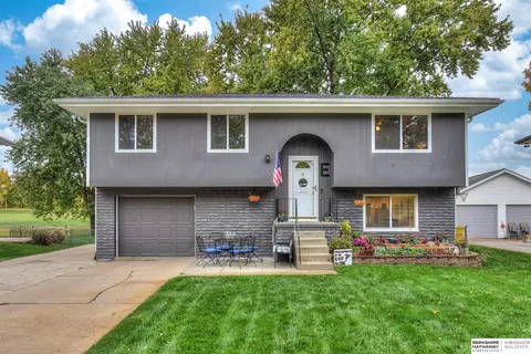 23805 Oak St, Waterloo, NE 68069