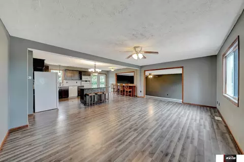 705 E Grove St, Sutton, NE 68979 photo 5