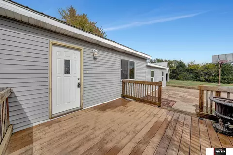 705 E Grove St, Sutton, NE 68979 photo 4
