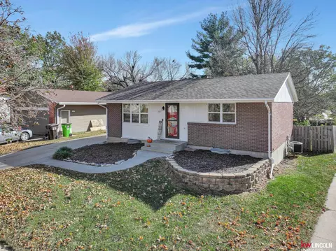 1117 Aberdeen Ave, Lincoln, NE 68512