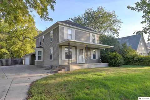 1236 Jackson St, Blair, NE 68008