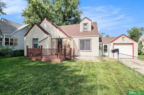 2916 Scott St, Omaha, NE 68112