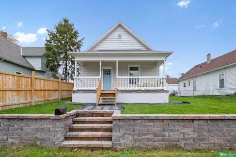 3916 U St, Omaha, NE 68107